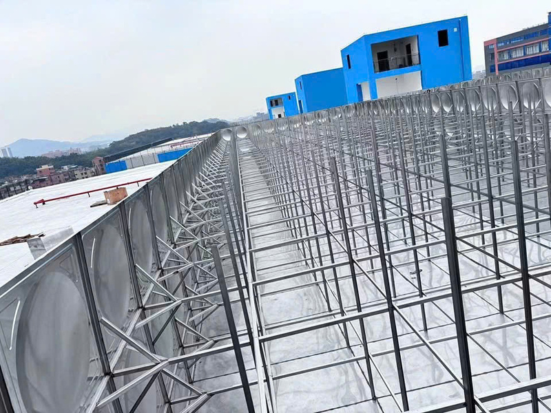 Bể lắp ghép inox trong Ứng dụng Công nghiệp và Nuôi trồng