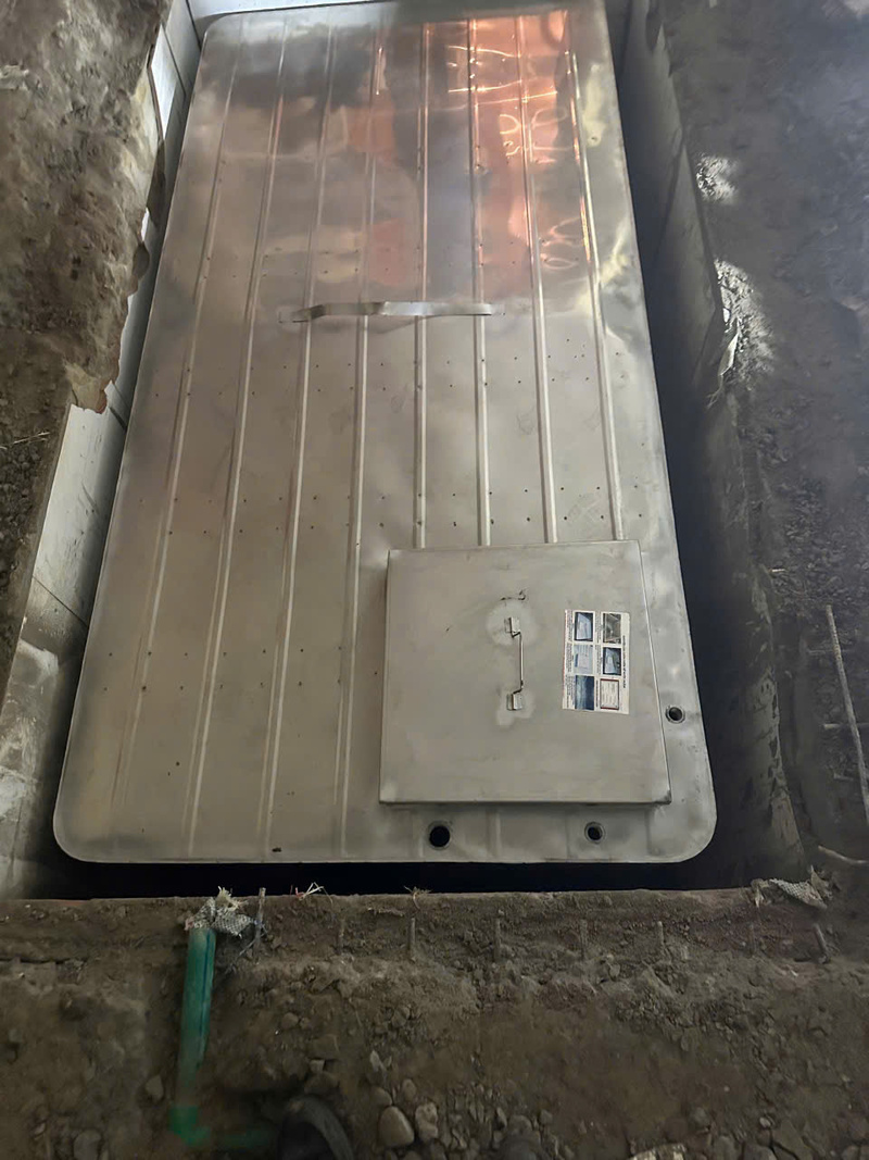 bể nước ngầm inox 2000l