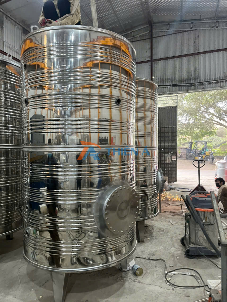Mách Bạn Đơn Vị Chuyên Cung Cấp Bồn Bảo Ôn Giữ Nhiệt Inox Theo Yêu Cầu