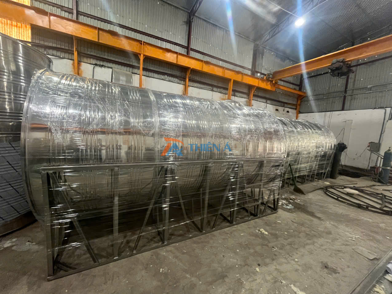 XƯỞNG CHUYÊN SẢN XUẤT BỒN BẢO ÔN INOX GIÁ RẺ VÀ UY TÍN